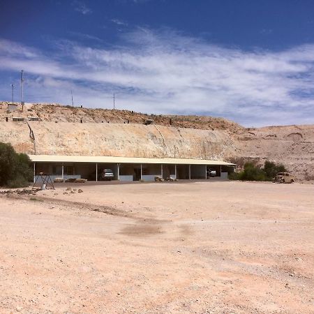 Dug Out B&B Coober Pedy Exteriér fotografie