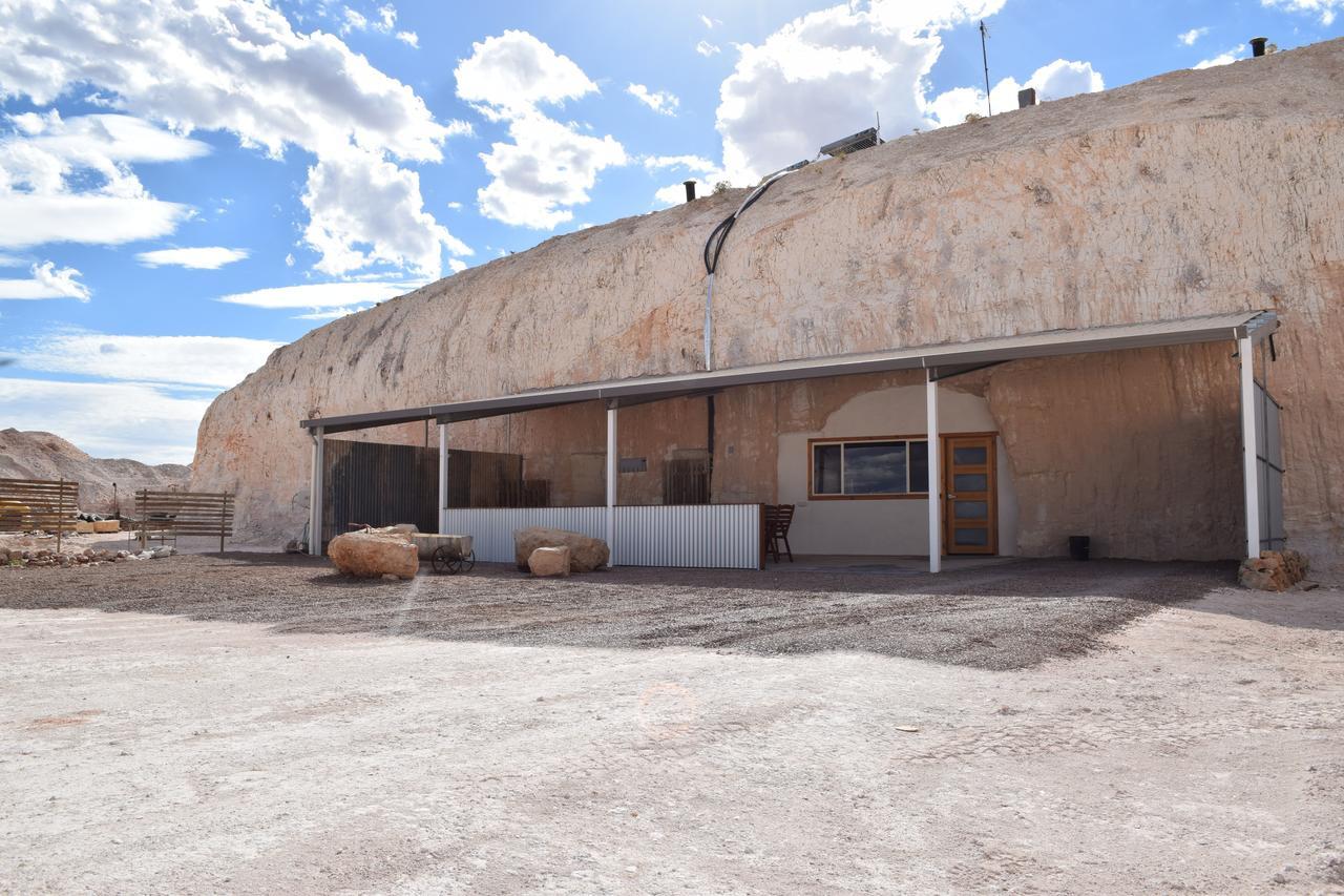 Dug Out B&B Coober Pedy Exteriér fotografie