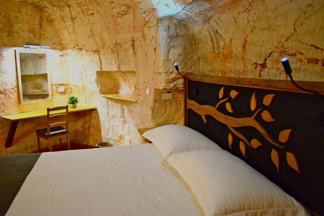Dug Out B&B Coober Pedy Exteriér fotografie